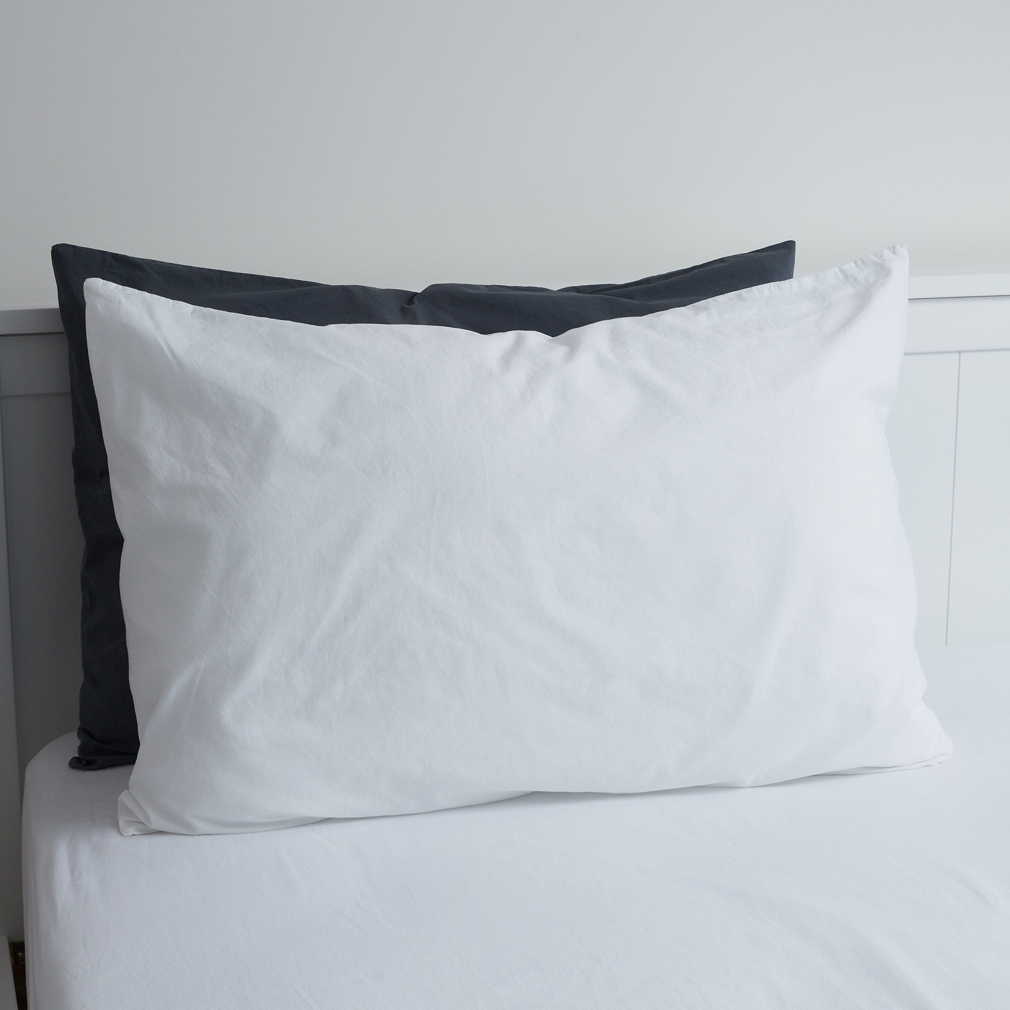 Luxe Cool & Crisp Cotton Pillowcase Set