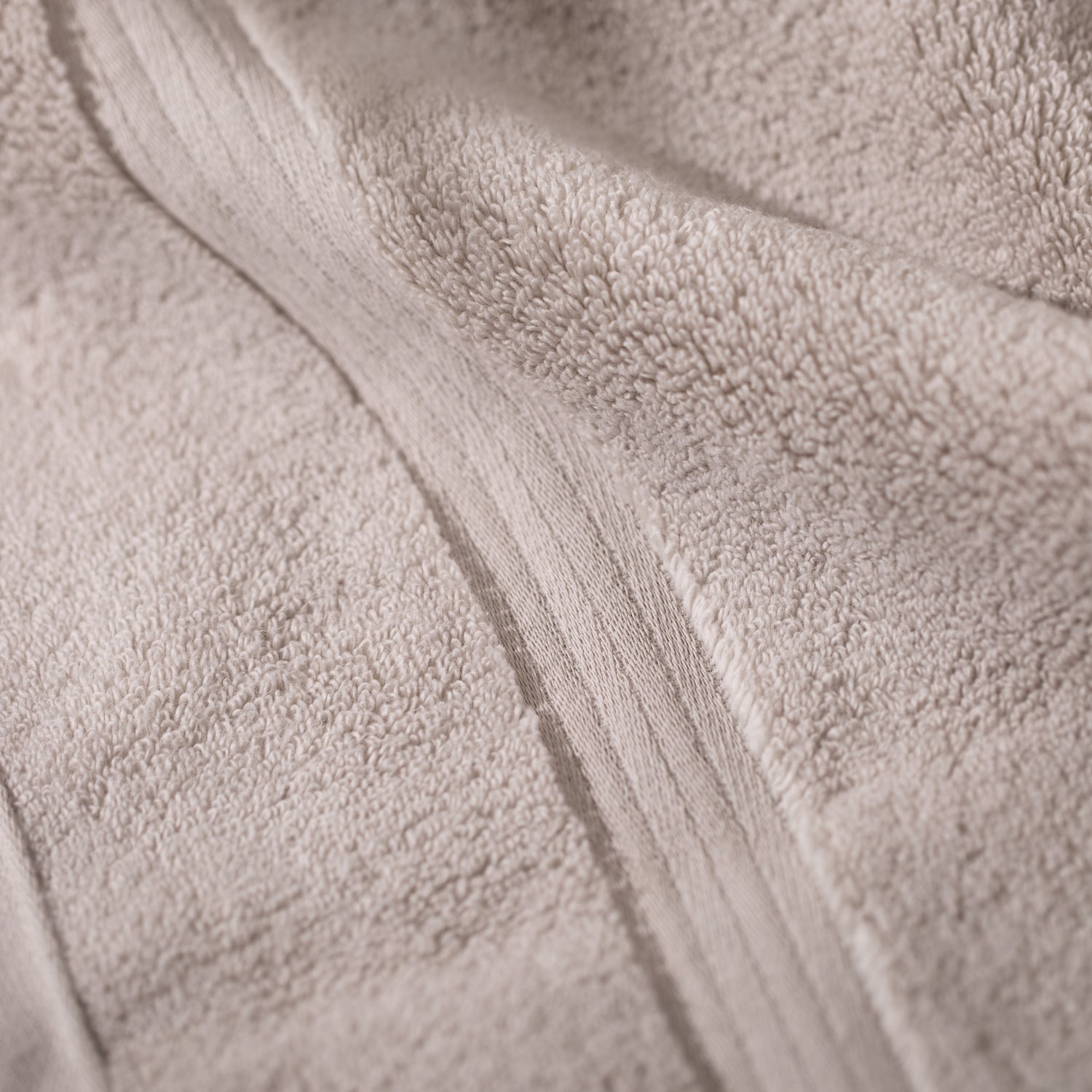 Plush Cotton Bath Towel