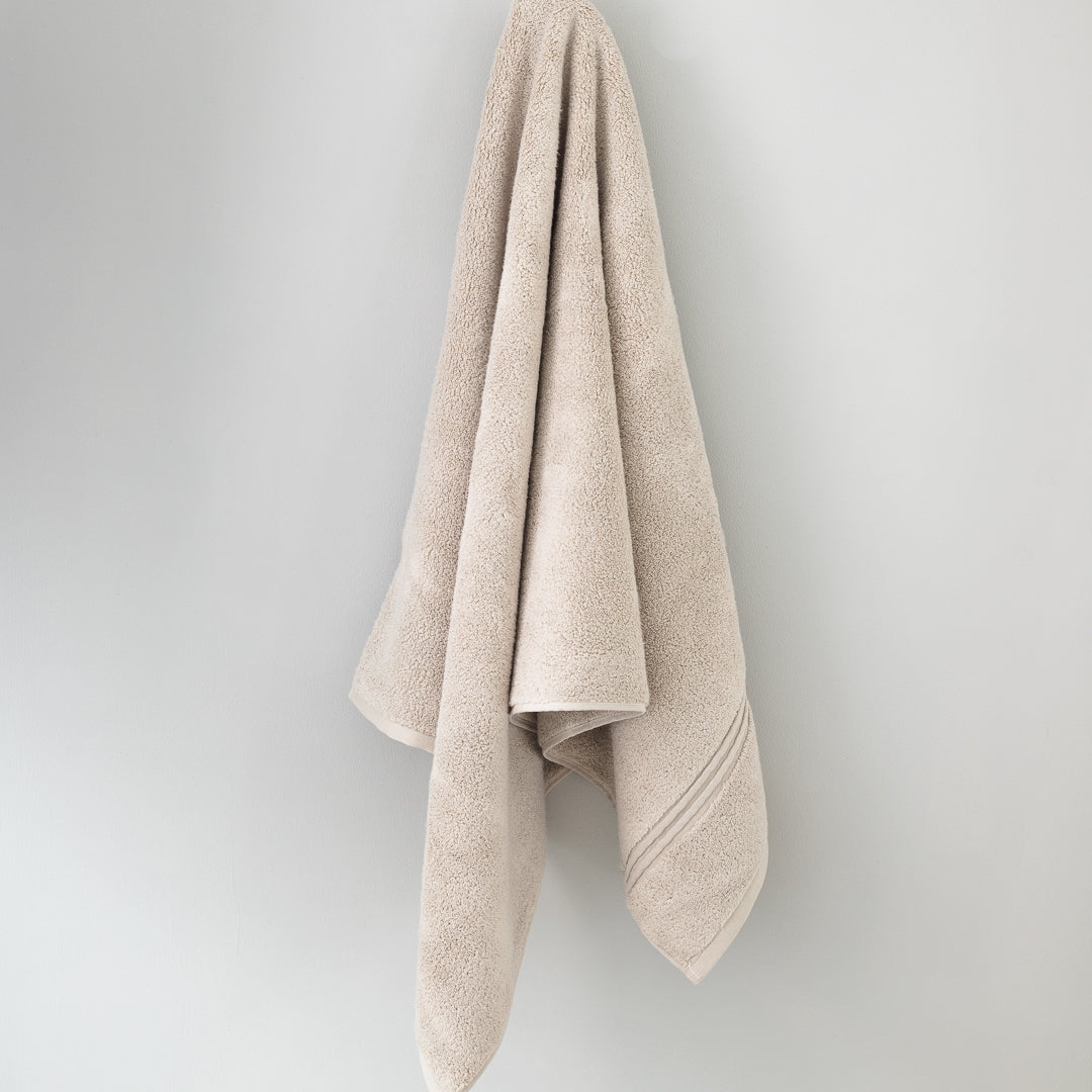 Plush Cotton Bath Towel