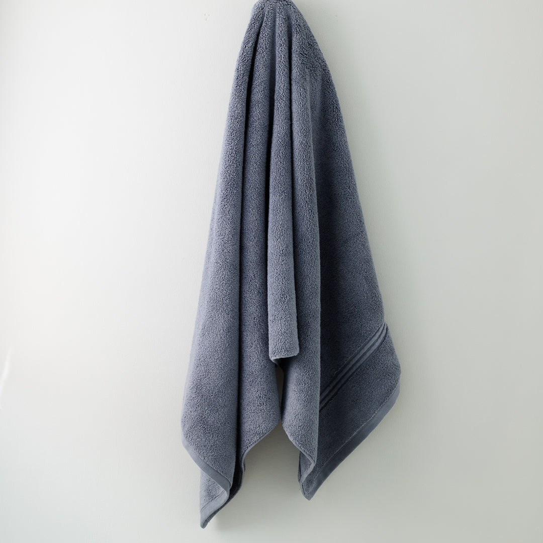 Plush Cotton Bath Towel